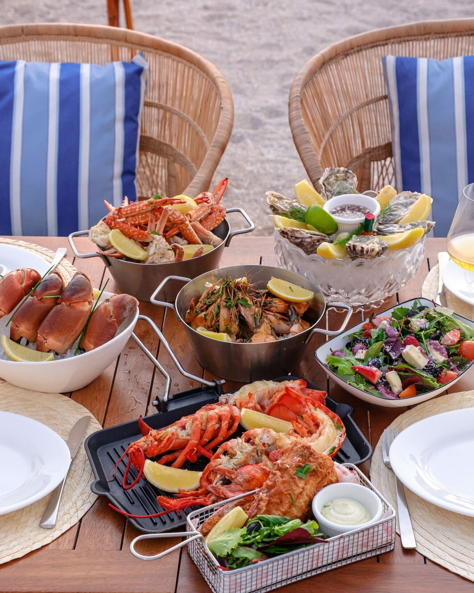 Aprons & Hammers Palm Jumeirah PETWITHIT